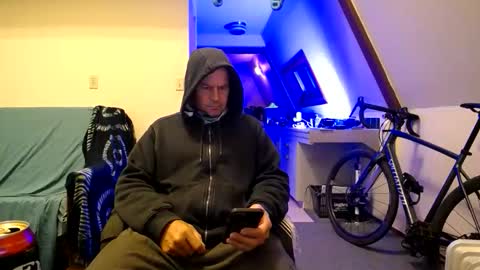 Hippie Jijm online show from March 2026 02:06:02 AM