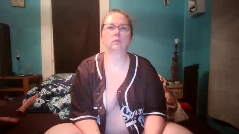 Bella online show from November 2025 04:03:02 AM