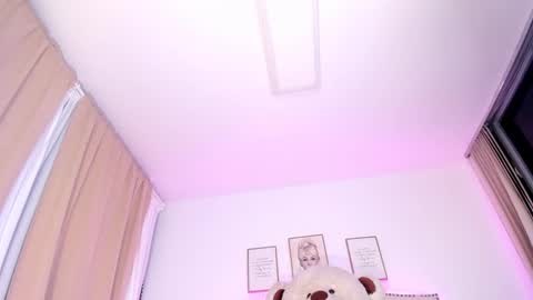 Snapshot of hiroshi_kii chatting on September 2025 04:36:01 AM Hiroshi kii online show from September 2025 04:36:01 AM