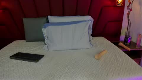 Hisoka online show from September 2025 05:46:01 PM