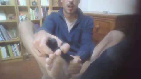 hitmenoww online show from November 2025 03:12:02 PM