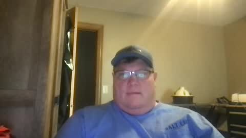 Snapshot of hmmtat chatting on January 2025 03:28:02 PM hmmtat online show from January 2025 03:28:02 PM