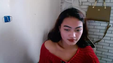 Snapshot of hoelyixia chatting on December 2025 08:52:02 AM Ixia3 online show from December 2025 08:52:02 AM