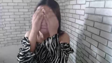 Snapshot of hoelyixia chatting on January 2026 07:24:01 AM Ixia3 online show from January 2026 07:24:01 AM