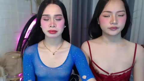 hoelymolly online show from June 2026 07:24:02 PM