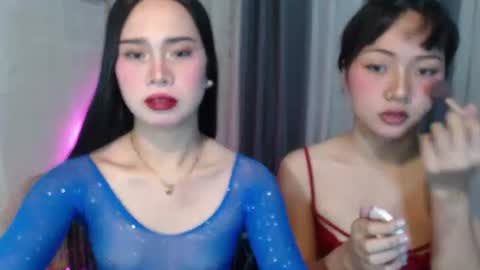 hoelymolly online show from June 2026 07:00:02 PM