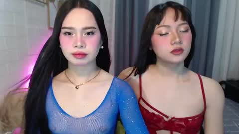 hoelymolly online show from June 2026 07:29:01 PM
