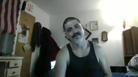 Snapshot of hoglegg99384194 chatting on May 2026 01:24:02 AM hoglegg99384194 online show from May 2026 01:24:02 AM