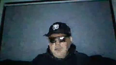 holden_minutz online show from May 2026 06:19:02 AM