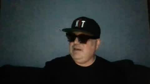 holden_minutz online show from May 2026 05:59:01 AM