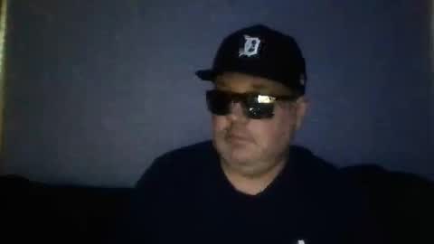 holden_minutz online show from May 2026 11:08:02 AM