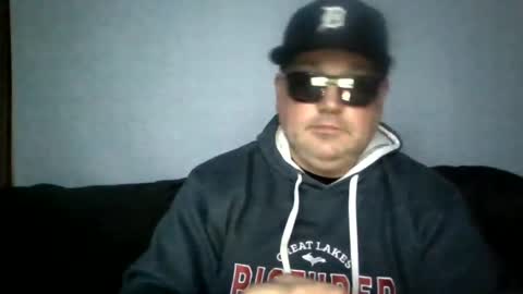 holden_minutz online show from July 2026 07:06:01 AM