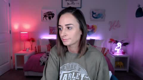 Holi Hurricane online show from December 2025 04:40:01 AM