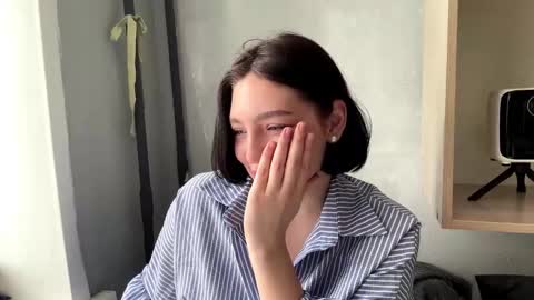 Snapshot of hollisguerrette chatting on March 2026 05:44:01 AM Sofia online show from March 2026 05:44:01 AM