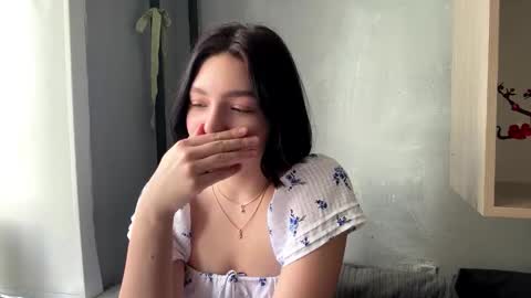 Snapshot of hollisguerrette chatting on March 2026 05:13:01 AM Sofia online show from March 2026 05:13:01 AM