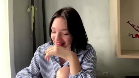 Snapshot of hollisguerrette chatting on March 2026 05:13:01 AM Sofia online show from March 2026 05:13:01 AM