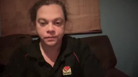 Hollys Drive threw Side Of CB. online show from November 2025 04:55:02 AM