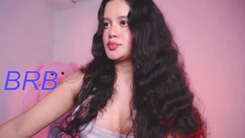 Snapshot of holly_16 chatting on February 2025 10:43:02 PM holly_16 online show from February 2025 10:43:02 PM