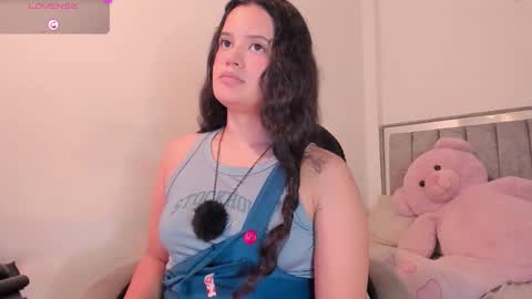 holly_16 online show from March 2026 11:22:02 PM