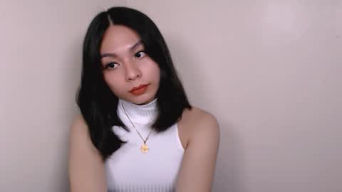 hollyaki69 online show from February 2026 02:49:02 PM