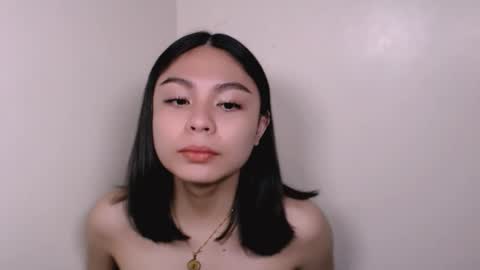 hollyaki69 online show from February 2026 12:05:02 AM