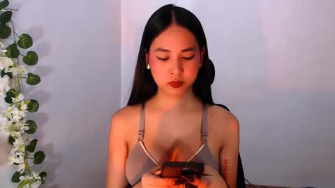 Snapshot of hollyclarita chatting on November 2025 02:28:01 PM YOUR GODDESS CLARITA online show from November 2025 02:28:01 PM