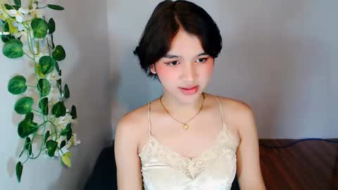 Snapshot of hollyclarita chatting on November 2025 03:53:02 AM YOUR GODDESS CLARITA online show from November 2025 03:53:02 AM