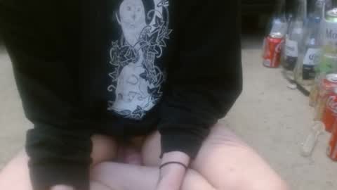 Holly Hawkes online show from October 2025 10:07:01 PM