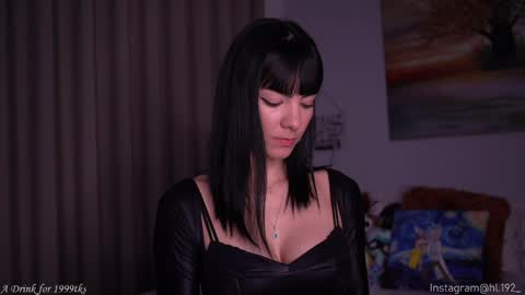 Snapshot of hollylinder_ chatting on January 2025 01:53:01 AM Holly Linder online show from January 2025 01:53:01 AM