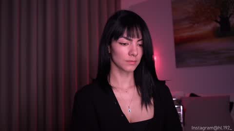 Snapshot of hollylinder_ chatting on January 2025 02:30:01 AM Holly Linder online show from January 2025 02:30:01 AM