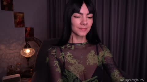 Snapshot of hollylinder_ chatting on February 2025 05:03:02 AM Holly Linder online show from February 2025 05:03:02 AM