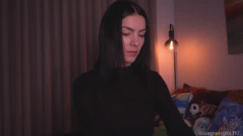 Snapshot of hollylinder_ chatting on September 2025 01:28:02 AM Holly Linder online show from September 2025 01:28:02 AM