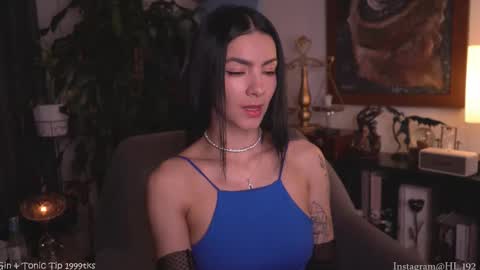 Snapshot of hollylinder_ chatting on September 2025 02:12:01 AM Holly Linder online show from September 2025 02:12:01 AM
