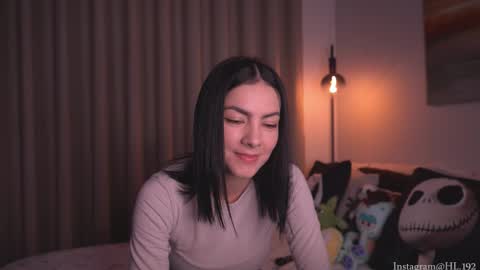 Snapshot of hollylinder_ chatting on October 2025 02:09:01 AM Holly Linder online show from October 2025 02:09:01 AM