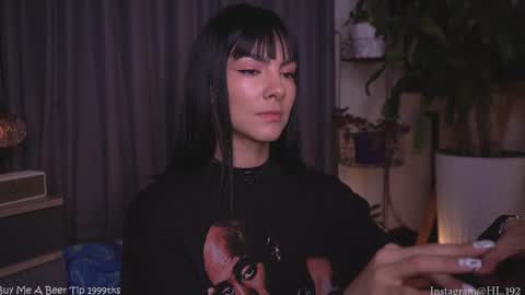 Snapshot of hollylinder_ chatting on November 2025 02:31:02 AM Holly Linder online show from November 2025 02:31:02 AM