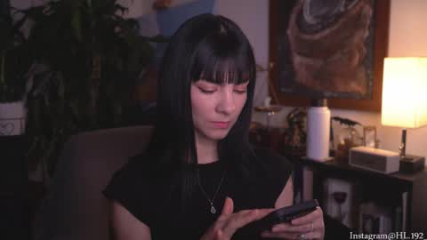 Holly Linder online show from February 2026 02:21:02 AM