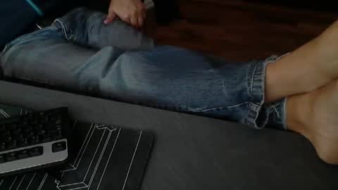 hollymollysucker online show from December 2025 04:34:01 PM