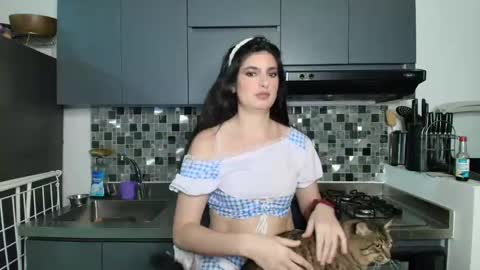 hollyshit_ online show from October 2025 12:06:01 AM