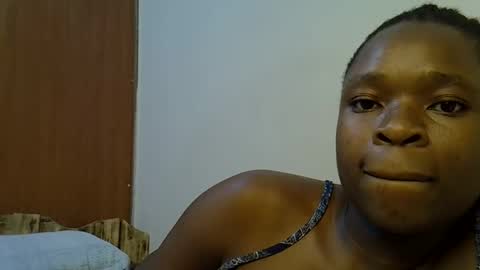 Snapshot of holy_ebony chatting on May 2026 06:08:01 AM holy_ebony online show from May 2026 06:08:01 AM