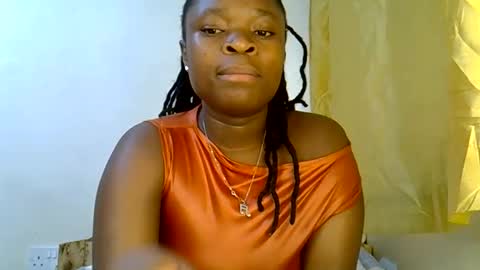 Snapshot of holy_ebony chatting on May 2026 01:30:01 PM holy_ebony online show from May 2026 01:30:01 PM