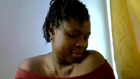 Snapshot of holy_ebony chatting on June 2026 12:15:02 PM holy_ebony online show from June 2026 12:15:02 PM
