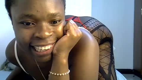 Snapshot of holy_ebony chatting on June 2026 12:48:02 AM holy_ebony online show from June 2026 12:48:02 AM