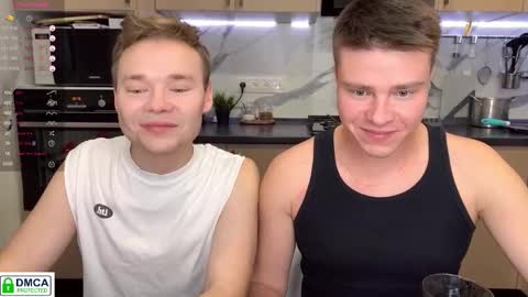 Snapshot of holy_eggs_00 chatting on October 2025 06:16:01 PM holy_eggs_00 online show from October 2025 06:16:01 PM