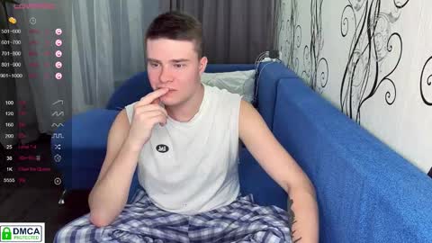 Snapshot of holy_eggs_00 chatting on October 2025 09:52:01 PM holy_eggs_00 online show from October 2025 09:52:01 PM