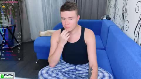 Snapshot of holy_eggs_00 chatting on November 2025 05:19:01 PM holy_eggs_00 online show from November 2025 05:19:01 PM