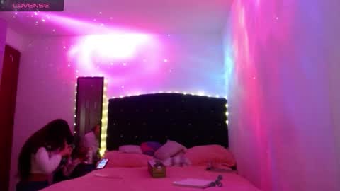 Juli online show from October 2025 02:45:01 AM