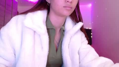 Juli online show from May 2026 03:35:01 AM