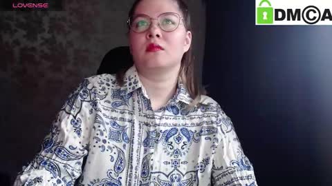Snapshot of holy_michela chatting on October 2025 06:36:02 AM Welcome guys Pleasure to see you all here My name is MichaelaTip menu is active Private is open online show from October 2025 06:36:02 AM