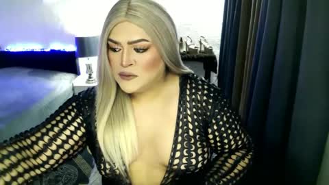 Snapshot of holydeepmistress chatting on March 2025 07:47:02 AM gem online show from March 2025 07:47:02 AM
