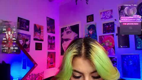Snapshot of holyeva chatting on February 2025 12:24:01 AM online show from February 2025 12:24:01 AM
